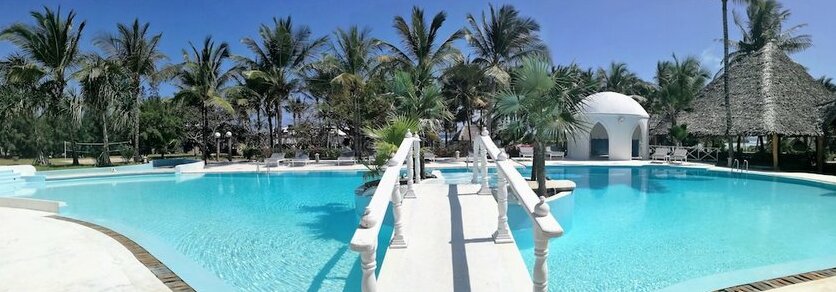 Sun Palm Beach Resort - Photo2