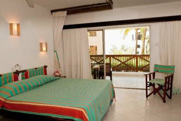 Turtle Bay Beach Club - Photo3