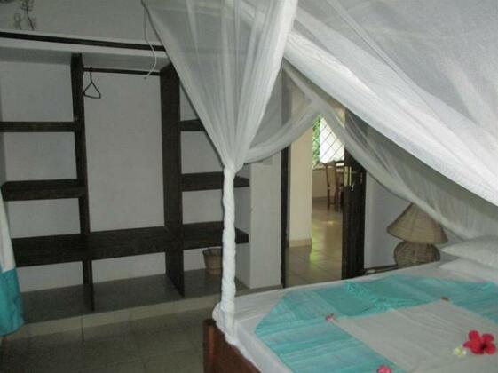 Watamu Beach Cottages B&B - Photo4