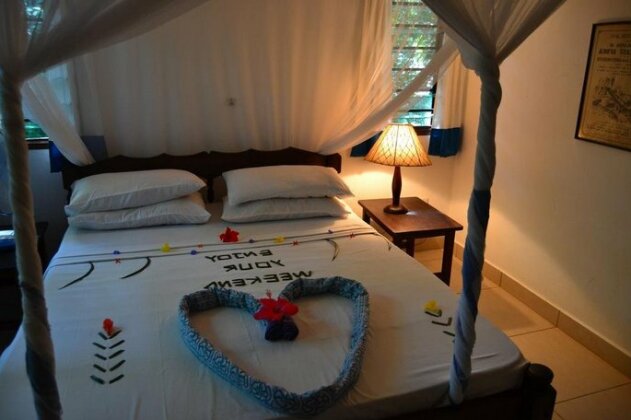 Watamu Beach Cottages B&B - Photo5