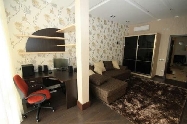 Apartment at Razakova - Photo2