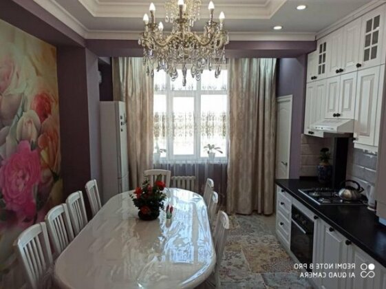 Apartment on LEO Tolstoy 126 - Photo3