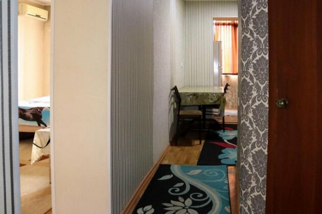 Apartment on Toktogula 215 - Photo2