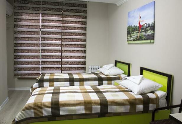Compass Hostel Bishkek - Photo5