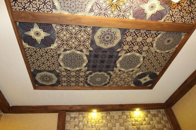 Delphin Guest House Bishkek - Photo2