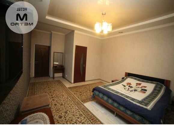 Metro Hotel Bishkek - Photo4