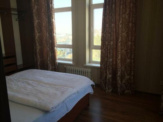 Plaza Apartments Bishkek - Photo2