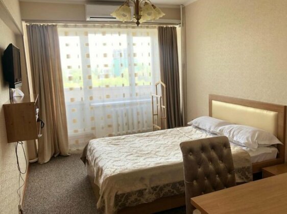 Seven Hotel Bishkek - Photo3