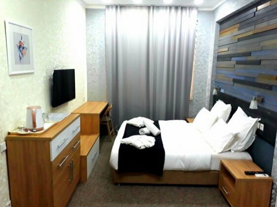 Small Hotel Bishkek - Photo5