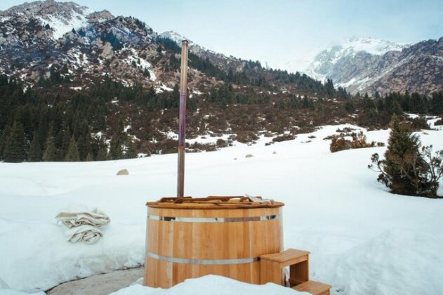 Aksuu Yurt Lodge - Photo4