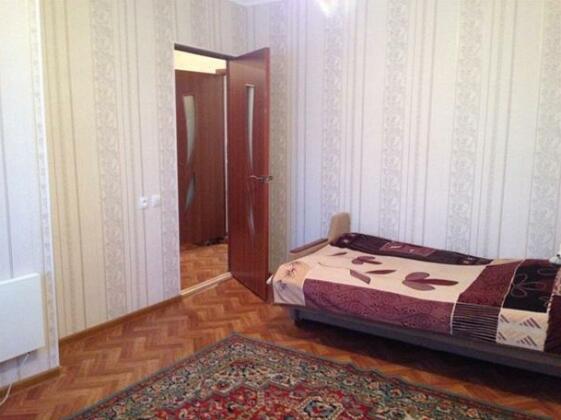 Apartment on Zhakipova Street - Photo3