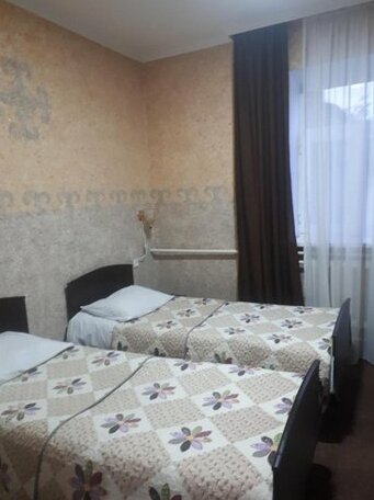 Guest House Karakol - Photo3