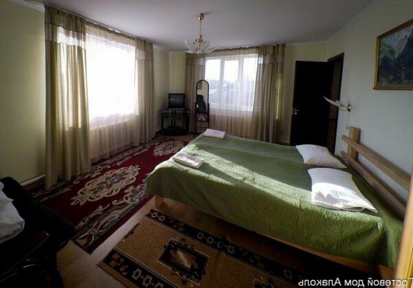Guesthouse Alakol - Photo2