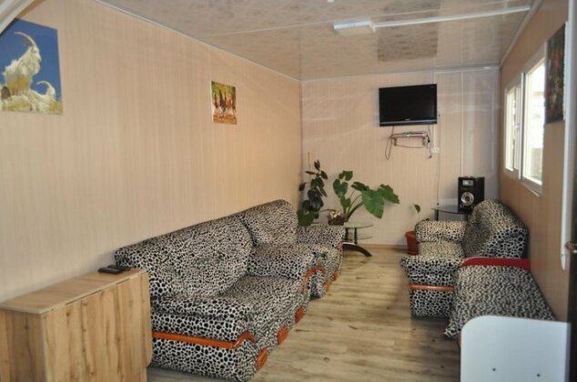 Karakol HOLIDAY - Photo2
