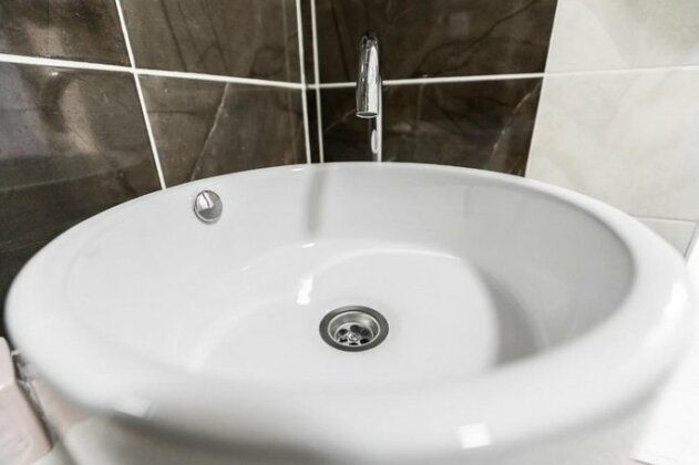 Mixx Hotel Karakol - Photo4