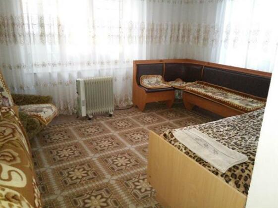 Rovados Guest House - Photo4