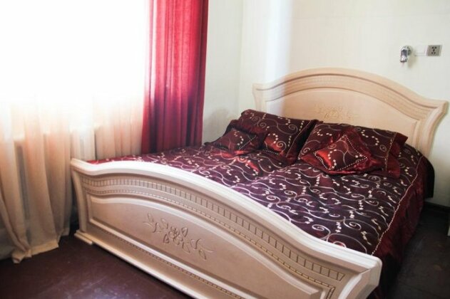 SunHouse Hostel Karakol - Photo5