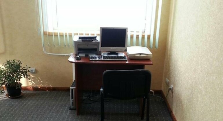 5th Avenue Guest House Osh - Photo3