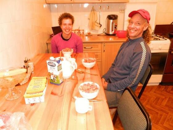 Hostel Oshbackpackers - Photo2