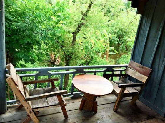 Family Batcave Homestay - Photo3