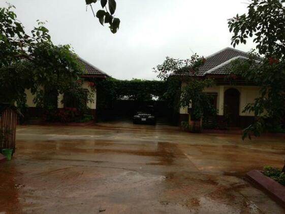 Galaxy Motel and Restaurant II - Photo2