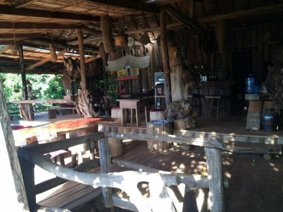 Tree Top Eco-Lodge - Photo2