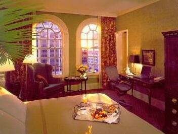 Tribal Hotel & Restaurant - Photo2