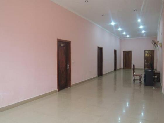 Holiday Guesthouse - Photo2