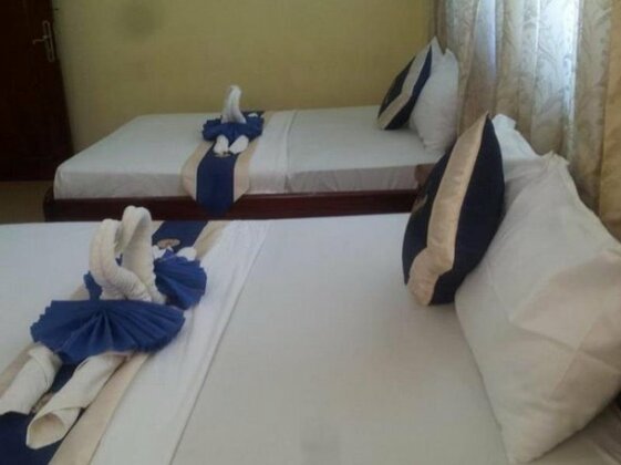 Holiday Guesthouse - Photo5