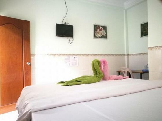 Palm Tree Guesthouse Battambang - Photo3