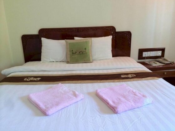 Victoria Hotel Battambang - Photo4