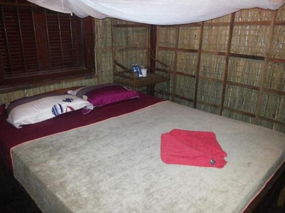 Kampot Kenny's Guesthouse & Bar - Photo4