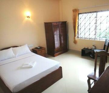 Kampot Riverside Hotel