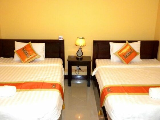 Old Town Guesthouse Kampot - Photo4