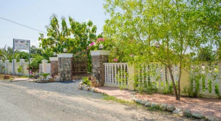 Pink Sands Villa
