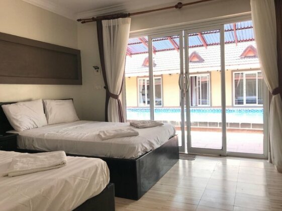 Ruby Resort - Photo4