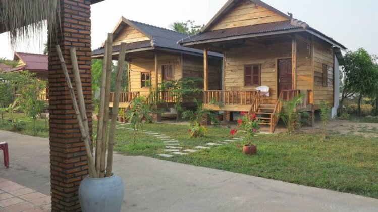 The Hidden Oasis Bungalows - Photo4