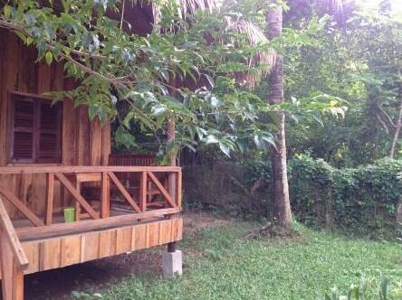Bird of Paradise Bungalows - Photo3