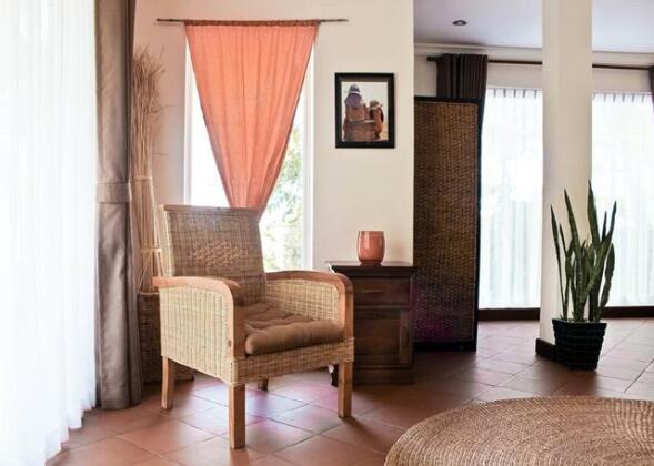 Le Ponton Hotel - Photo2