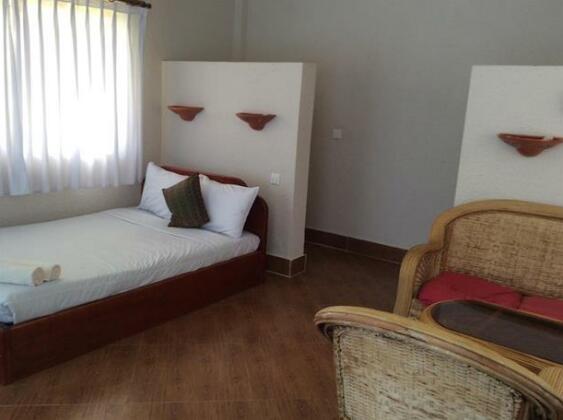 Q Bungalows - Photo4