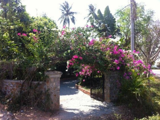 Rega Annex Guesthouse & Restaurant - Photo2