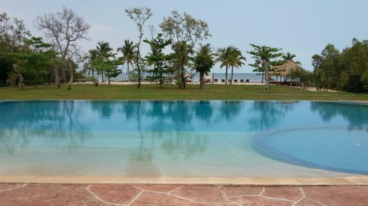 Samanea Beach Resort & Spa - Photo2