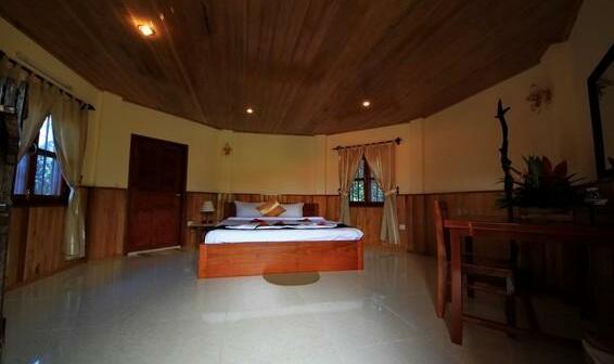 Spring Valley Resort Kep - Photo5