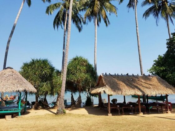 Srey Ngin Bungalow Rabbit Island - Photo3