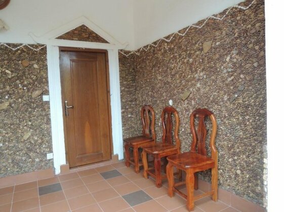 The Art Guesthouse and Massage - Photo4