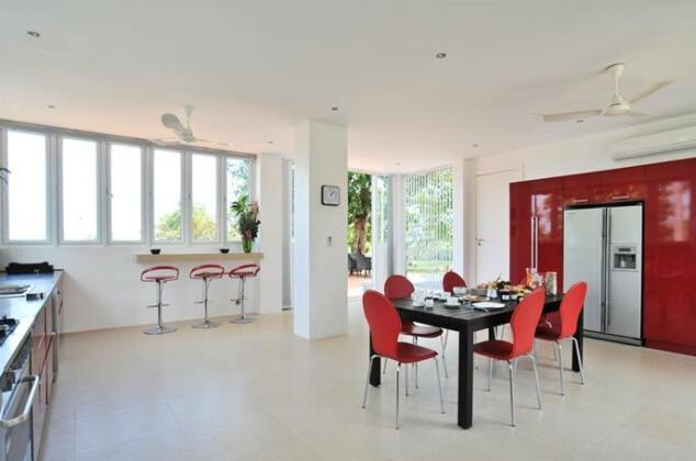 Villa Romonea - Photo3