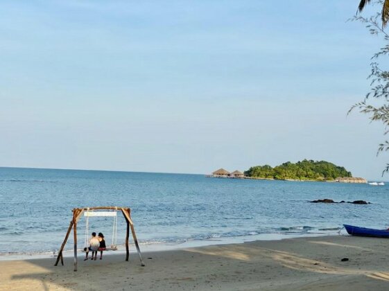 Naroth Beach Bungalow - Photo3