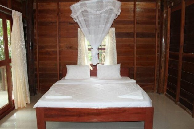 Ten103 Koh Rong - Photo4
