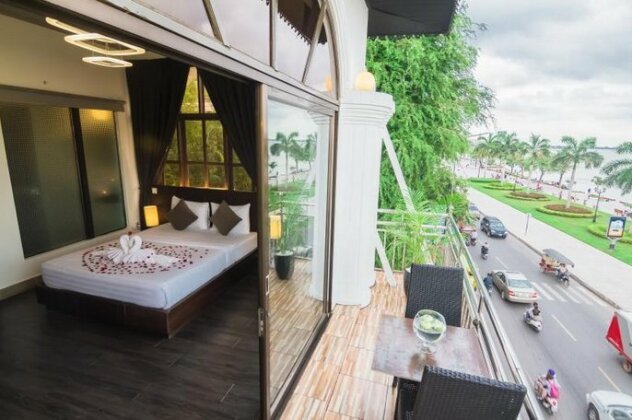 Adore Riverside Hotel Phnom Penh - Photo4