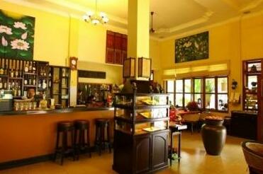 Anise Hotel and Restaurant - Photo3